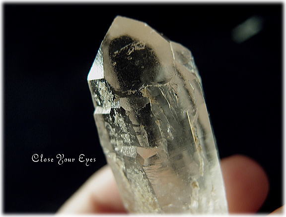 カシードラル水晶ポイント