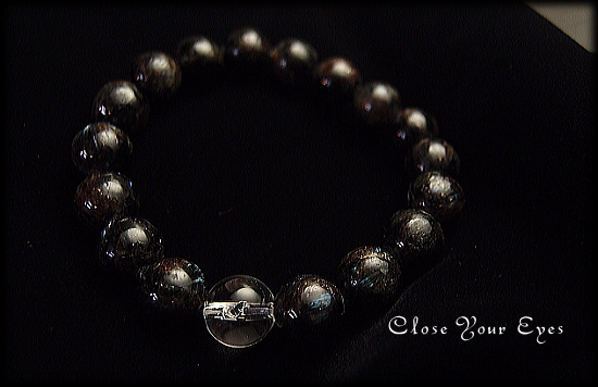 モンゴルヌーマイト