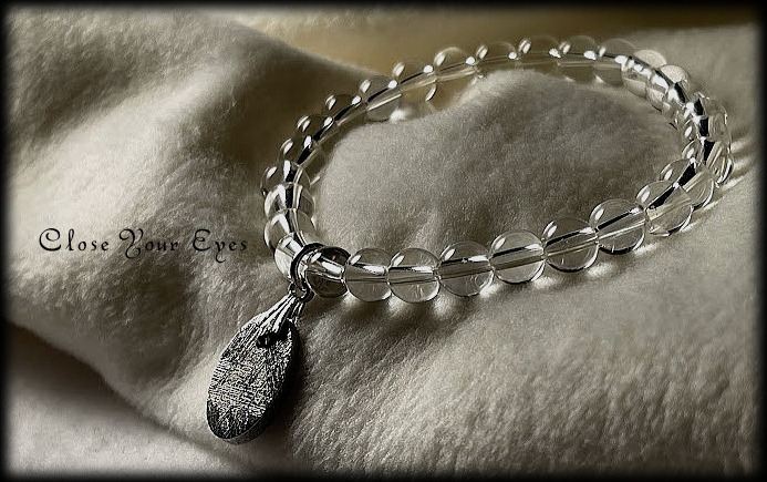 ムオニオナルスタ隕石　クリスタル　ブレスレット（ギベオン隕石）