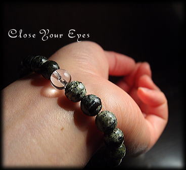 ハイパーエナジーブレスレット シャイニング　サーペンティン ８ｍｍ