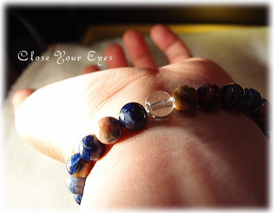 ハイパーエナジーブレスレット　ゼオライト・イン・ソーダライト　８ｍｍ　画像２