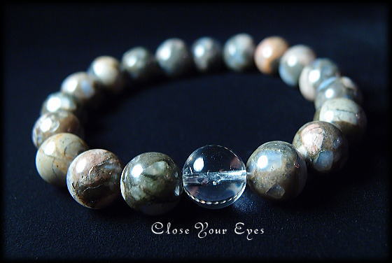 ハイパーエナジーブレス１０ミリ　一点もの　ケセラストーン