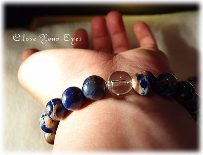 ハイパーエナジーブレスレット　ゼオライト・イン・ソーダライト　１０ｍｍ　画像２