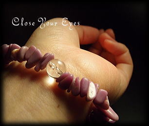 ハイパーエナジーブレス　フォスフォシデライト　ラフ　着けた画像