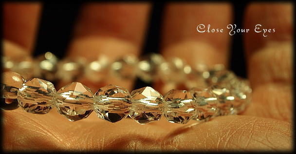 ハイパーエナジーブレス　水晶のスターカット　６ｍｍ　画像１