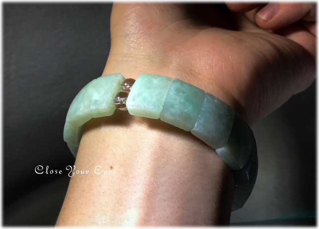 オンリーワンブレス　エナジーバングル　翡翠