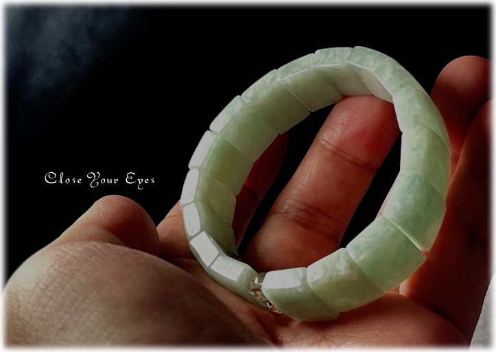 オンリーワンブレス　エナジーバングル　翡翠