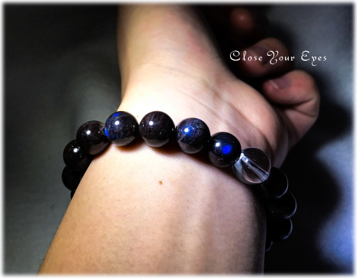 オンリーワンブレス　１０ｍｍハイパーエナジーブレスレット　ブラックラブラドライト