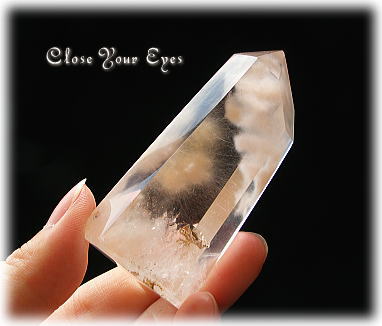 オレンジ・アクティノライト・イン・クォーツ