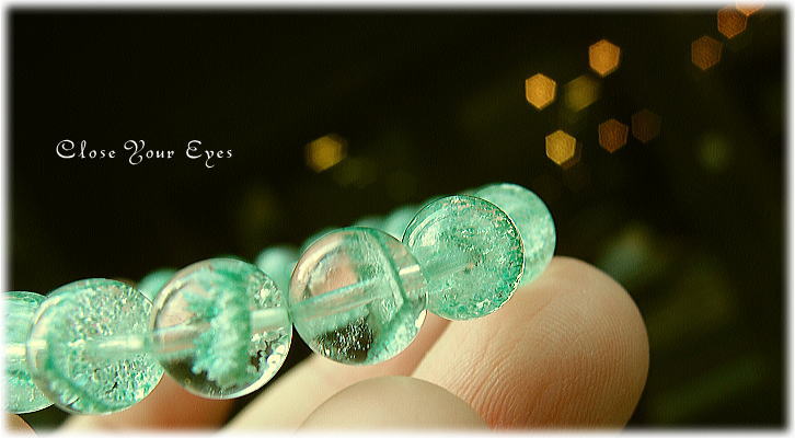 レアな石達　若緑色の幻想 マダガスカルグリーンファントムクォーツ ８ｍｍ玉ブレス　画像４