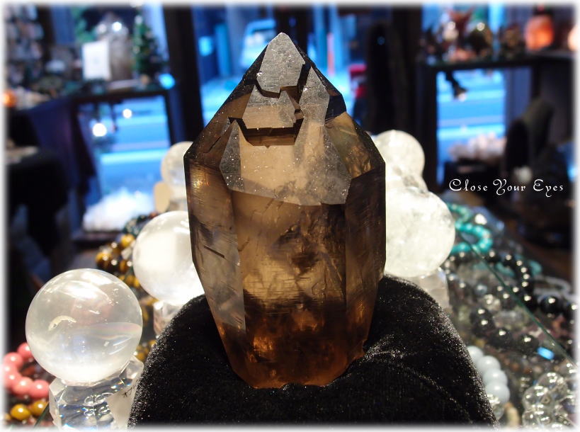 モンブラン産 スモーキークォーツ☆ クリアクォーツ☆ kcジョーンズ ☆ 水晶 モンブラン産 スモーキークォーツ☆ クリアクォーツ☆ kc
