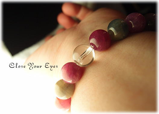 レアな石達　ハイパーエナジーブレス マルチ・サファイア（コランダム） １０ｍｍ玉ブレスレット