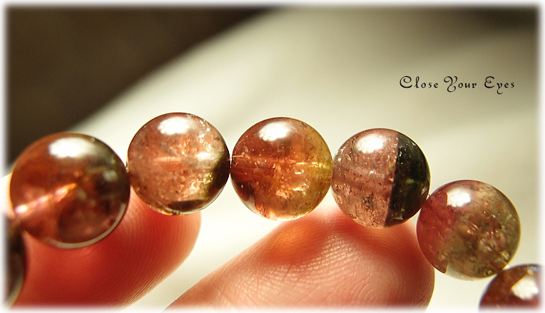 レアな石達　　愛と光に包まれて ウォーターメロントルマリン 10ｍｍ玉ブレス　画像４