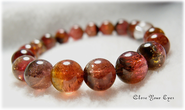 レアな石達　　愛と光に包まれて ウォーターメロントルマリン 10ｍｍ玉ブレス　画像６